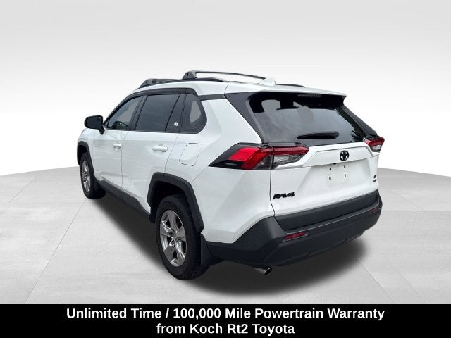 2020 Toyota RAV4 LE