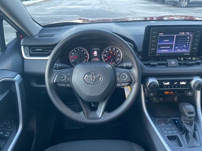2022 Toyota RAV4 LE