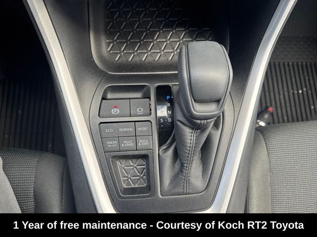 2025 Toyota RAV4 LE