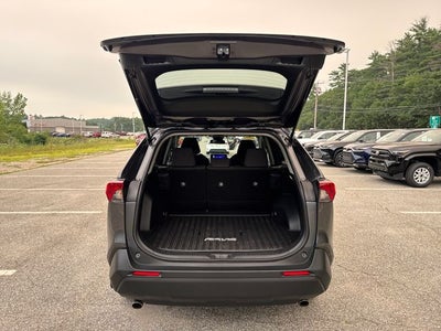 2024 Toyota RAV4 LE
