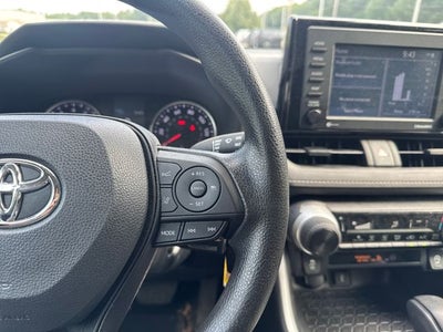 2022 Toyota RAV4 LE