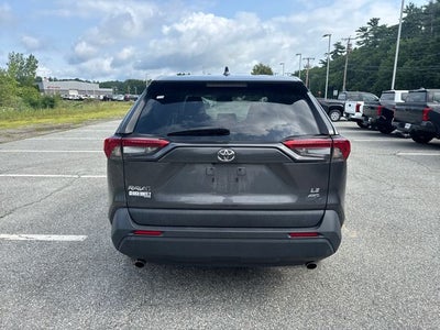 2022 Toyota RAV4 LE