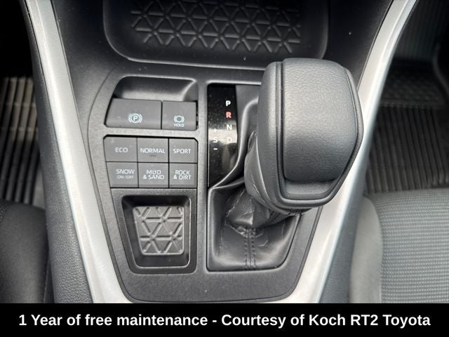 2025 Toyota RAV4 LE