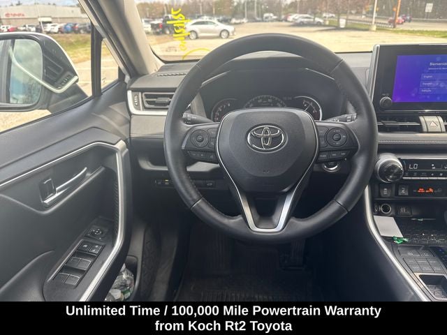 2025 Toyota RAV4 XLE
