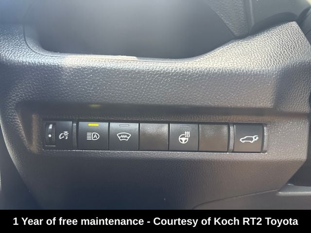 2025 Toyota RAV4 XLE