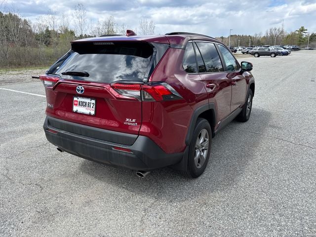 2024 Toyota RAV4 Hybrid XLE