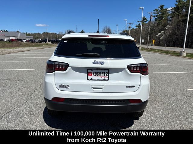 2022 Jeep Compass Latitude Lux