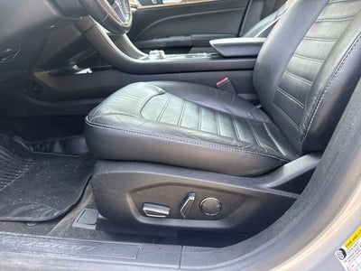 2017 Ford Fusion Energi SE Luxury