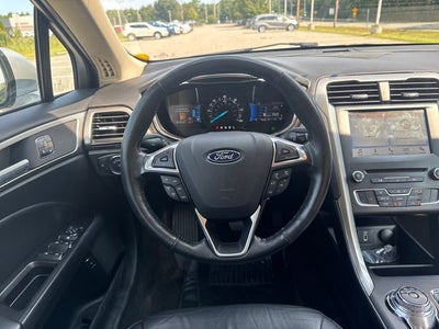2017 Ford Fusion Energi SE Luxury