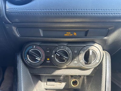 2017 Toyota Yaris iA Base