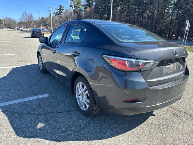 2017 Toyota Yaris iA Base