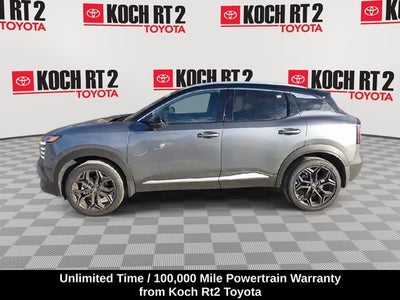 2025 Nissan Kicks SR