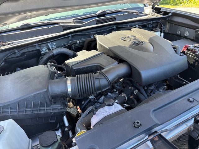 2017 Toyota Tacoma SR5 V6