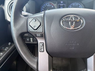 2022 Toyota Tacoma TRD Off-Road V6
