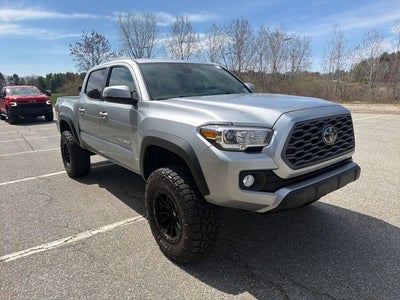 2022 Toyota Tacoma TRD Off-Road V6