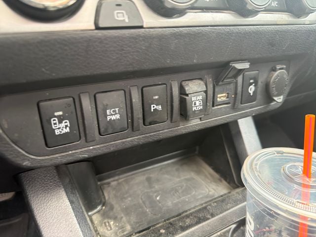 2020 Toyota Tacoma Limited V6