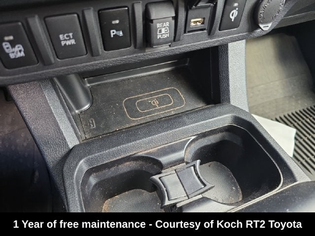 2022 Toyota Tacoma Limited V6