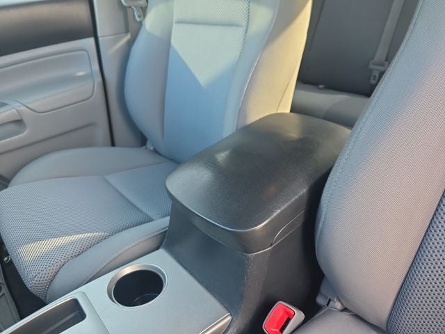 2013 Toyota Tacoma Base V6