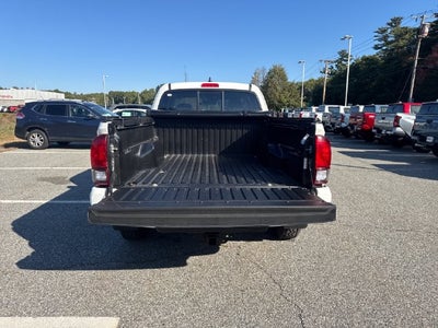 2022 Toyota Tacoma SR5 V6