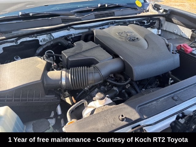2022 Toyota Tacoma SR5 V6