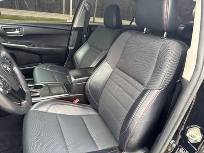 2017 Toyota Camry SE
