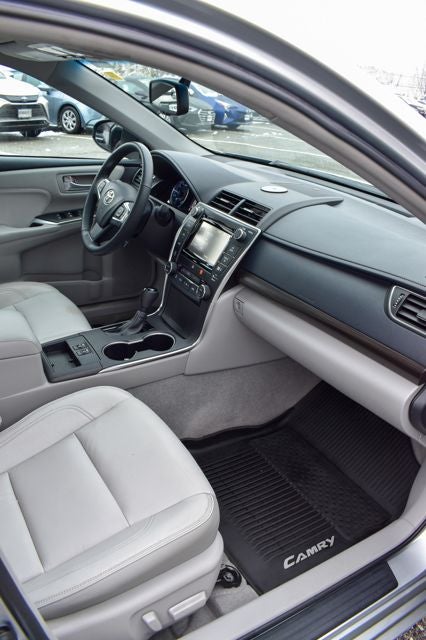 2016 Toyota Camry XLE