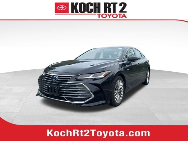 2020 Toyota Avalon Limited Hybrid's photo