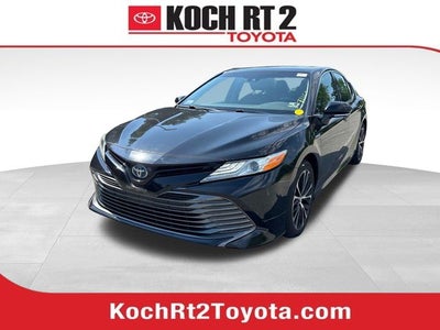 2020 Toyota Camry Hybrid XLE