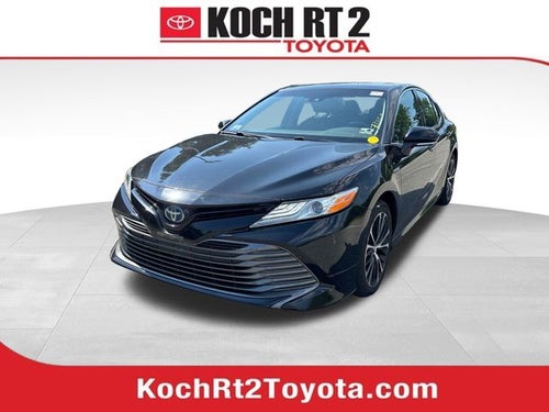 2020 Toyota Camry Hybrid XLE