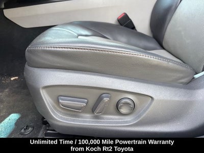 2020 Toyota Camry Hybrid XLE