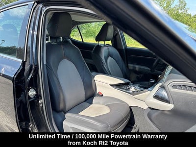 2020 Toyota Camry Hybrid XLE