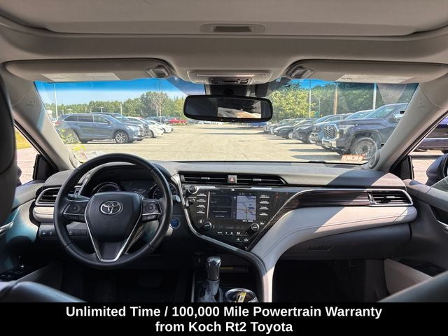 2020 Toyota Camry Hybrid XLE
