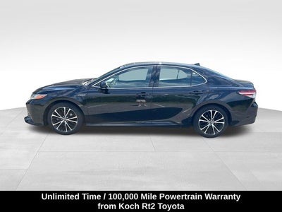 2020 Toyota Camry Hybrid XLE