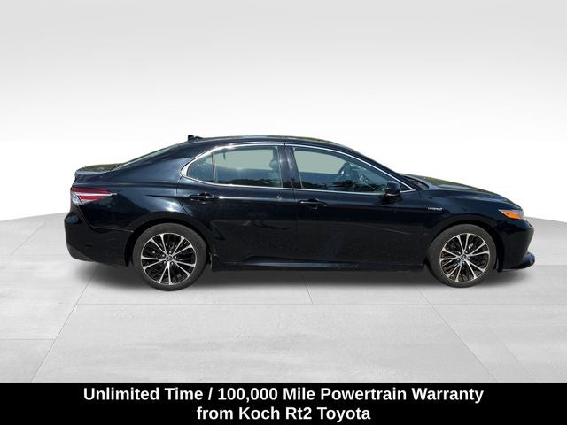 2020 Toyota Camry Hybrid XLE