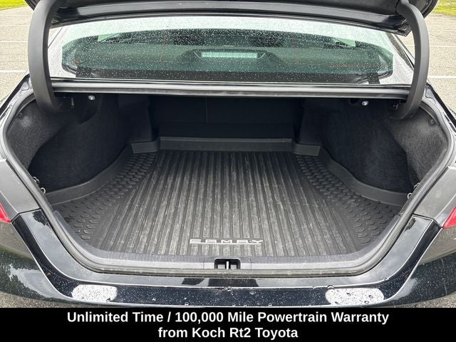 2023 Toyota Camry Hybrid SE