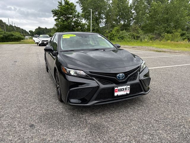 2023 Toyota Camry Hybrid SE