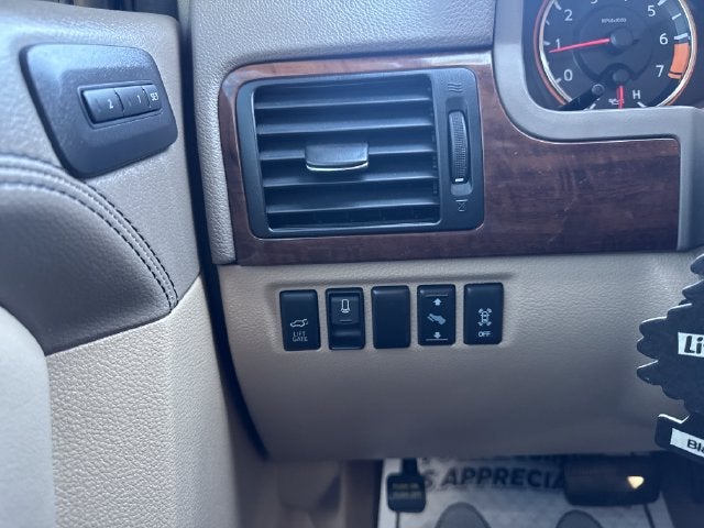 2015 Nissan Armada Platinum