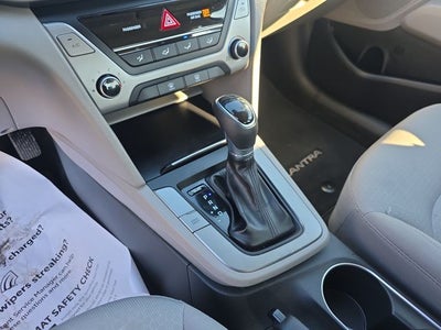 2018 Hyundai Elantra SE