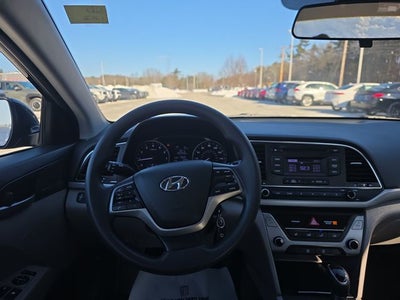 2018 Hyundai Elantra SE