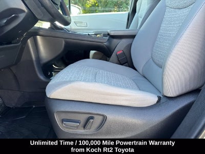 2025 Toyota Sienna LE 8 Passenger