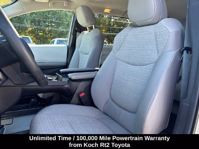 2025 Toyota Sienna LE 8 Passenger