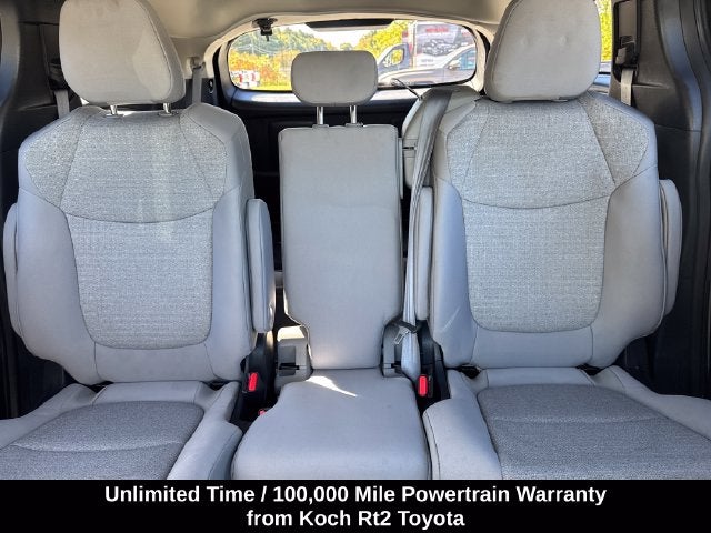 2025 Toyota Sienna LE 8 Passenger