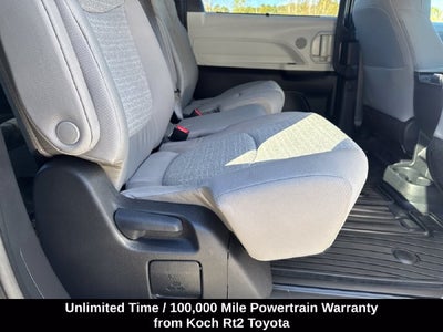 2025 Toyota Sienna LE 8 Passenger
