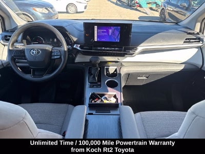 2025 Toyota Sienna LE 8 Passenger