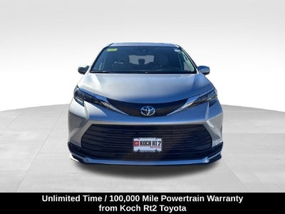 2025 Toyota Sienna LE 8 Passenger