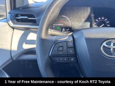 2025 Toyota Sienna LE 8 Passenger