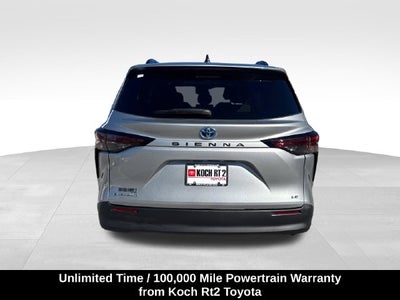 2025 Toyota Sienna LE 8 Passenger
