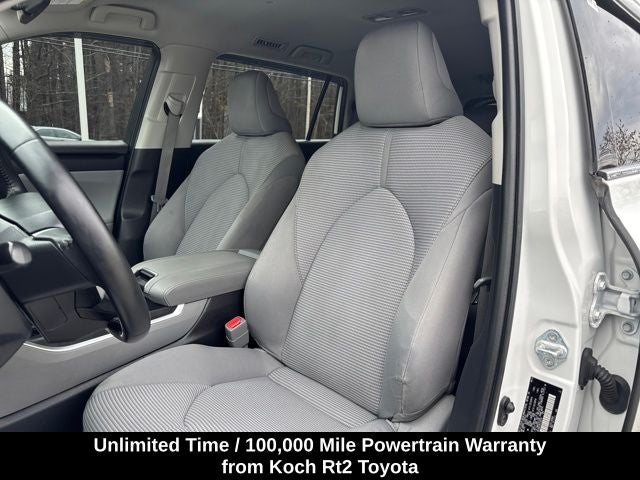 2022 Toyota Highlander LE