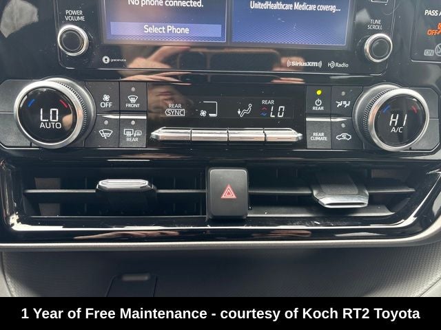 2022 Toyota Highlander LE