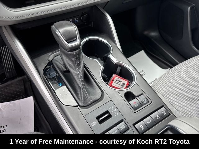 2022 Toyota Highlander LE